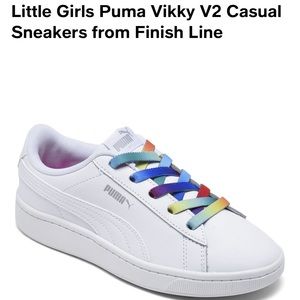 Toddler Puma Vikky V2 sneakers size 5 🌈🤍